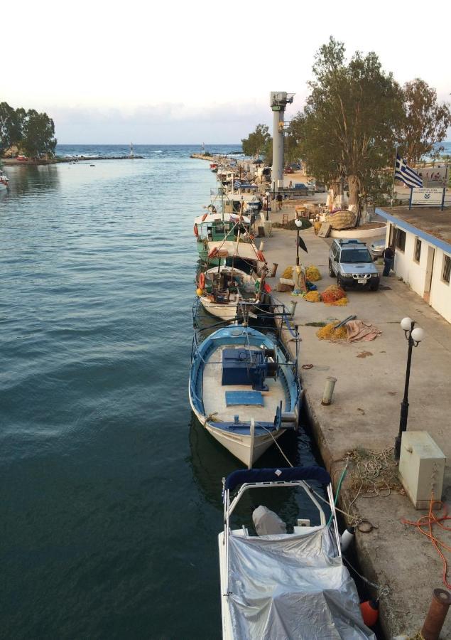 Arbutus - Relaxing Apartment With Fantastic Views Georgioupoli Bagian luar foto
